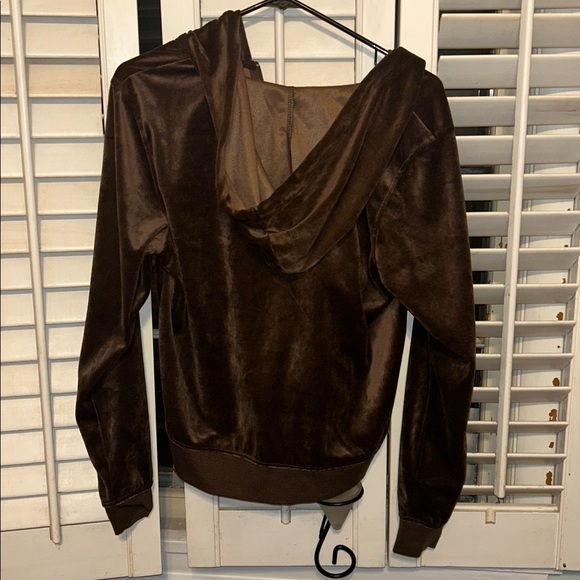 Fashion Nova Chocolate Velour Set - Picture 6 of 6